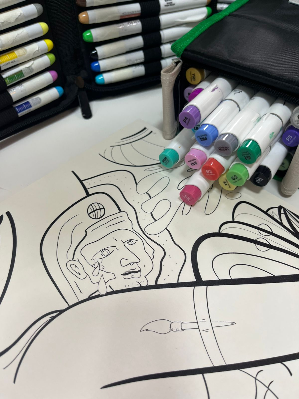 Libro para colorear "Otro Mundo"